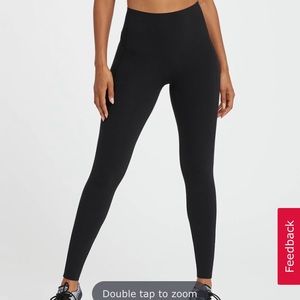 Spanx Active Icon Leggings